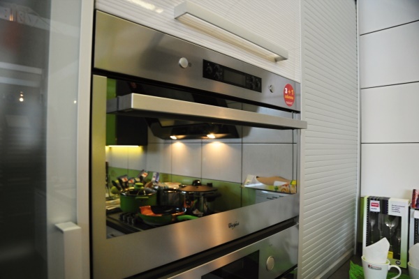Image 5 - 